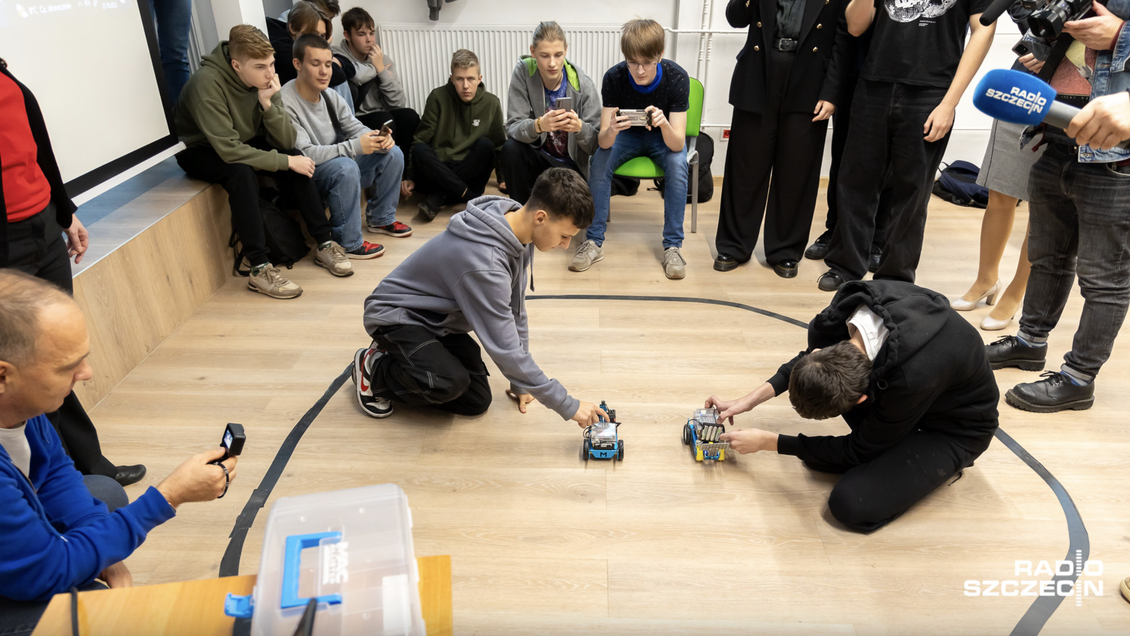 Zdjęcie do aktualności: Roboty na ringu w Technikum Technologii Cyfrowych